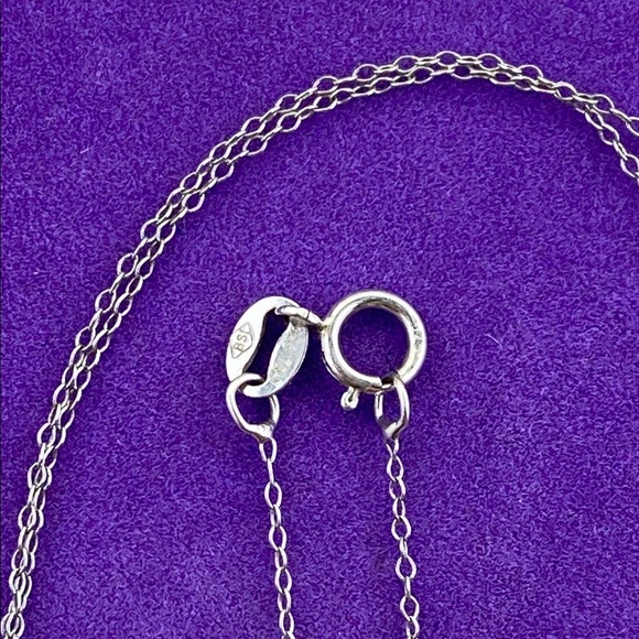 💛 Classic 925 Silver Heart Lock Pendant Necklace - Picture 4 of 7